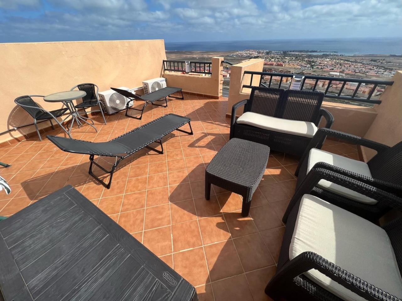 Casa Bubo Lägenhet Caleta De Fuste Exteriör bild